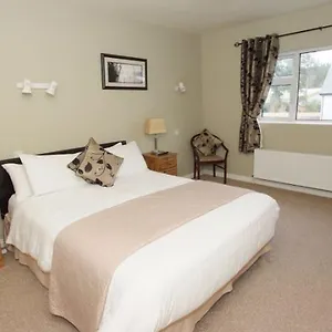 3* Hotel O'mahonys